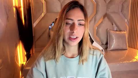 Snapshot of tamara_tp chatting on 01.10.26 Tamara online show from 01.10.26