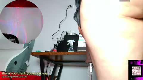 Snapshot of tamaraa_3 chatting on 04.20.26 TAMARA online show from 04.20.26