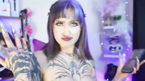 Snapshot of tamaracampell chatting on 03.12.25 Cami 3 online show from 03.12.25