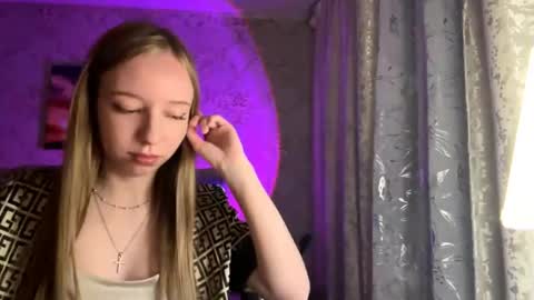 Snapshot of tammiglembocki chatting on 04.16.26 Jenny online show from 04.16.26
