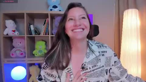 Snapshot of tammy_bellini_ chatting on 06.22.26 tammy_bellini_ online show from 06.22.26