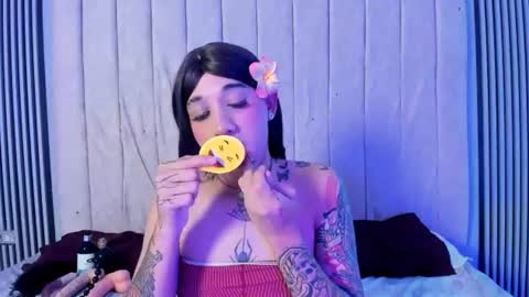 Snapshot of tammy_sweett1 chatting on 06.25.26 tammy_sweett1 online show from 06.25.26