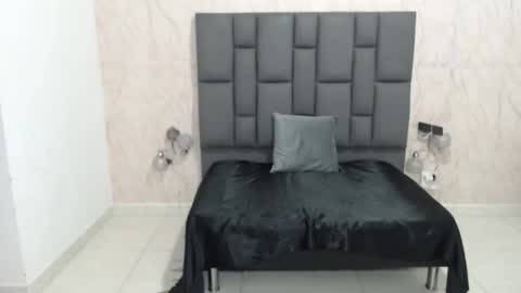 tammycooperr online show from 01.04.25