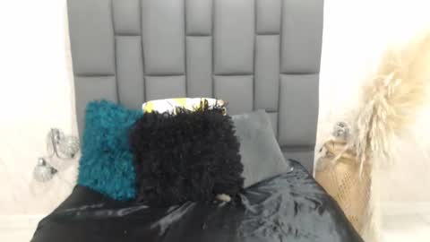 tammycooperr online show from 01.17.25