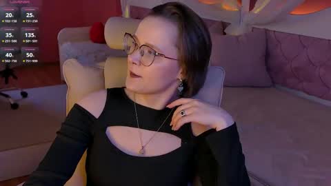 Snapshot of tammymays chatting on 05.31.26 Tammy Mays online show from 05.31.26