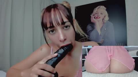 Snapshot of tamy_bennett chatting on 04.17.26 Tamara online show from 04.17.26