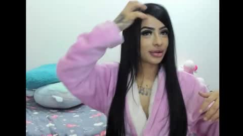 Snapshot of tamy_ian chatting on 02.10.26 Tamy ian online show from 02.10.26