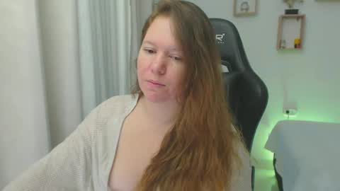 Snapshot of tamy_shine87 chatting on 03.03.25 Im Samy online show from 03.03.25