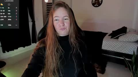 Snapshot of tamy_shine87 chatting on 05.15.26 Im Samy online show from 05.15.26