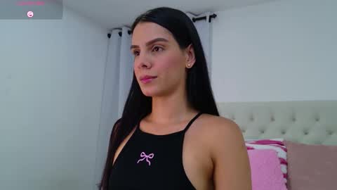 Snapshot of tamy_sweet01 chatting on 05.27.26 tamy sweet01 online show from 05.27.26