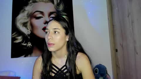 tania06 online show from 10.20.25