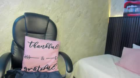 Tanisha online show from 03.07.26