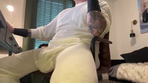 Tank Guy online show from 12.29.24