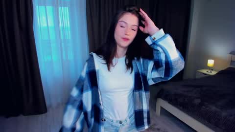 Snapshot of tannaschoeneck chatting on 04.11.26 Anna online show from 04.11.26