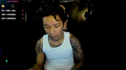 Snapshot of tannedskinmatty chatting on 05.25.26 Matty online show from 05.25.26