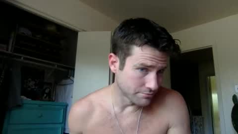 Dr. Love online show from 10.22.25