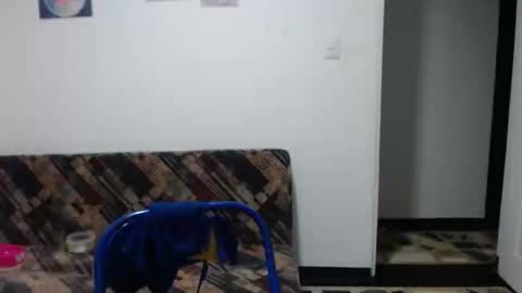 Snapshot of tantricroots chatting on 05.11.26 Angeline Follow online show from 05.11.26