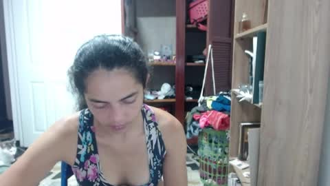 Snapshot of tantricroots chatting on 06.09.26 Angeline Follow online show from 06.09.26