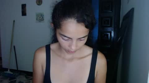 Snapshot of tantricroots chatting on 07.04.26 Angeline Follow online show from 07.04.26
