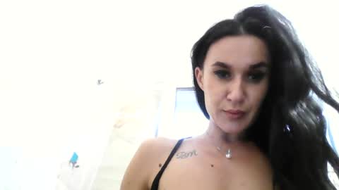 Snapshot of tanya_bella chatting on 06.12.26 Tanya online show from 06.12.26