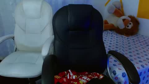 Snapshot of tanya_joseph_ chatting on 12.13.24 Tanya Joseph online show from 12.13.24