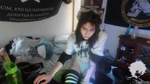 Snapshot of tap_forty chatting on 05.01.26 tap_forty online show from 05.01.26