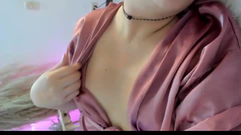 tara__ online show from 12.03.25