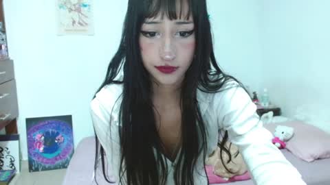 Snapshot of tara_tetsu chatting on 01.26.25 xemy Please help me to reach 1000 thumbs up online show from 01.26.25
