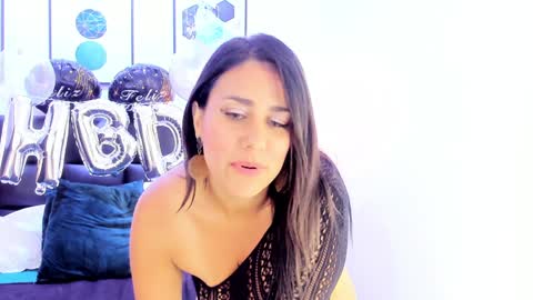 Snapshot of taracarsonn chatting on 01.29.25 taracarsonn online show from 01.29.25