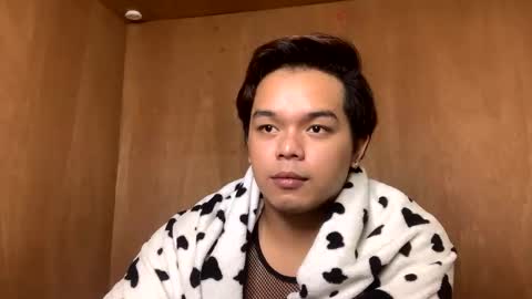 Snapshot of tarahriches chatting on 11.18.25 tarahriches online show from 11.18.25