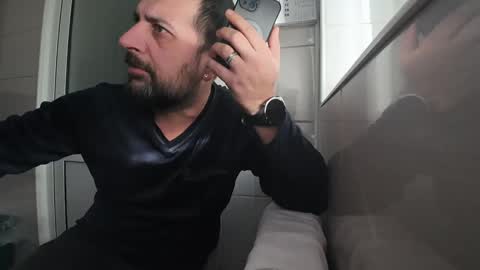 Snapshot of tarkan198 chatting on 01.10.25 tarkan198 online show from 01.10.25