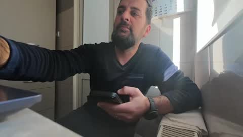 Snapshot of tarkan198 chatting on 02.11.25 tarkan198 online show from 02.11.25