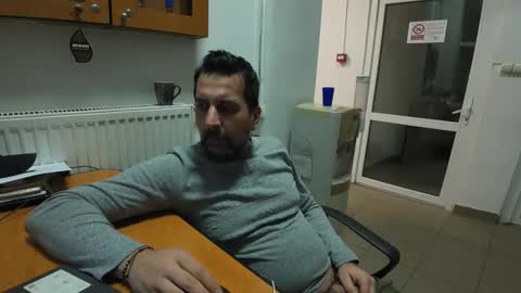Snapshot of tarkan198 chatting on 02.18.25 tarkan198 online show from 02.18.25