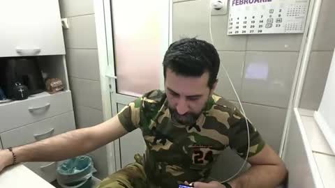Snapshot of tarkan198 chatting on 02.27.25 tarkan198 online show from 02.27.25