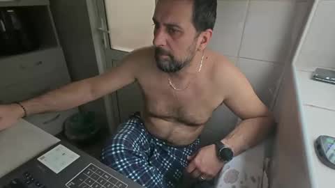Snapshot of tarkan198 chatting on 02.28.25 tarkan198 online show from 02.28.25