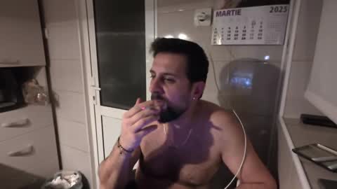 Snapshot of tarkan198 chatting on 03.04.25 tarkan198 online show from 03.04.25