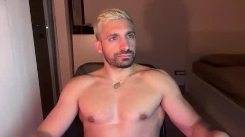 tarquit8 online show from 09.12.25