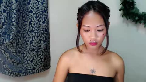 Snapshot of tashaa_09 chatting on 10.12.25 call me tashaa online show from 10.12.25