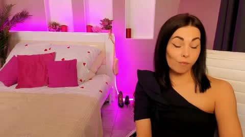 Tasha online show from 04.30.26