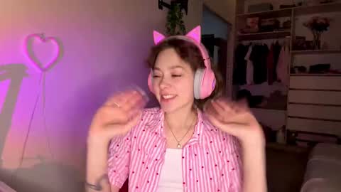 Snapshot of tashajovich chatting on 02.23.26 Darlin online show from 02.23.26