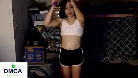 TashaKai online show from 01.04.25