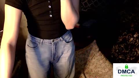 TashaKai online show from 02.15.25