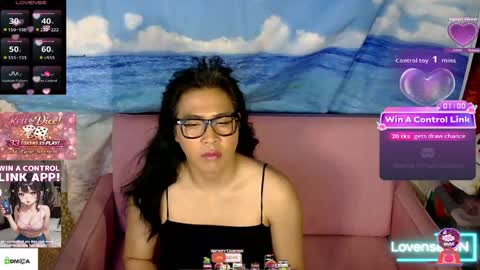 Snapshot of tashakai chatting on 05.17.26 TashaKai online show from 05.17.26