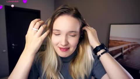 Your Ressie online show from 09.30.25