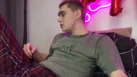 tasteithorny online show from 01.27.25