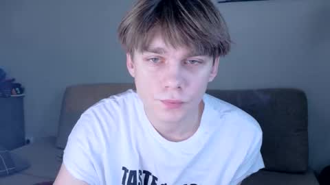 Snapshot of tasteithorny chatting on 04.04.26 tasteithorny online show from 04.04.26