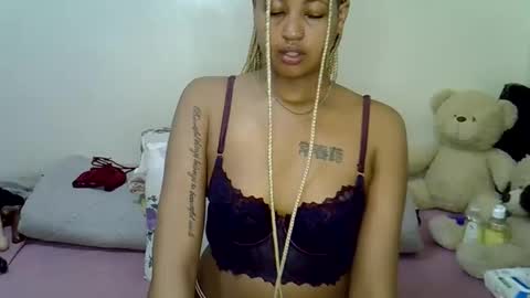 Snapshot of tastie_t chatting on 04.04.26 tastie_t online show from 04.04.26