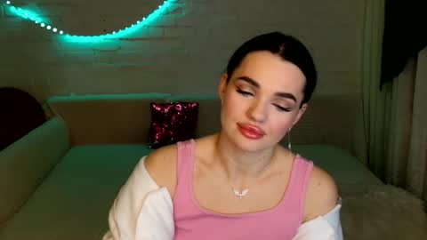 tasty_babyy online show from 12.17.25