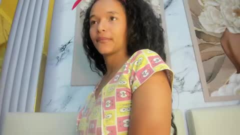Snapshot of tasty_desires chatting on 02.04.25 TATIS online show from 02.04.25