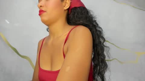Snapshot of tasty_desires chatting on 02.12.25 TATIS online show from 02.12.25